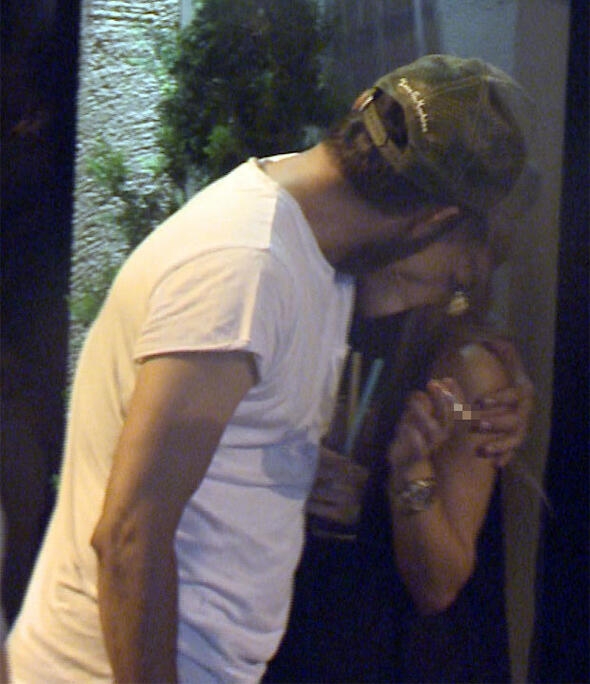 Ünlü oyuncu aşka geldi! galerisi resim 3