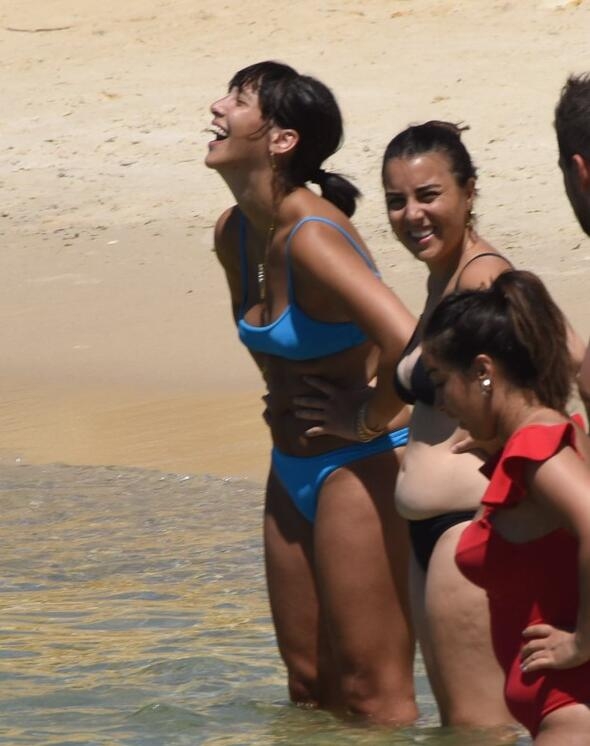 Zehra'nın tatil keyfi! galerisi resim 10