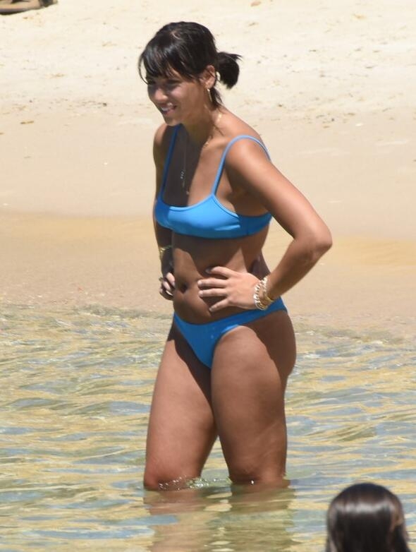 Zehra'nın tatil keyfi! galerisi resim 3