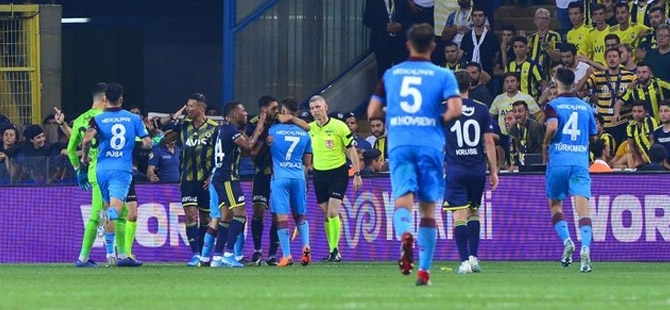 Kadıköy'deki nefes kesen maç... Dev derbiden kareler... galerisi resim 16