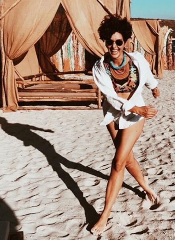 Bergüzar Korel'e, doktorundan sahne yasağı! galerisi resim 6