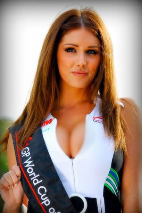 Güzel sponsor mankenleri galerisi resim 14