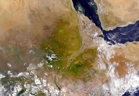 Kıta ikiye bölünüyor galerisi resim 4