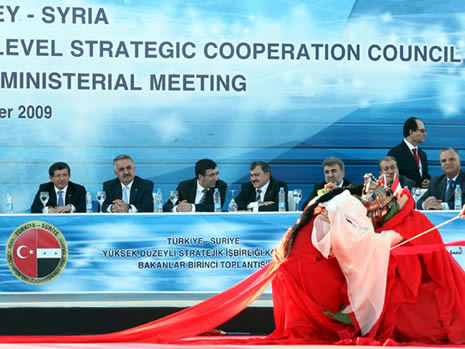 TÜRKİYE-SURİYE SINIRI AÇILDI galerisi resim 9