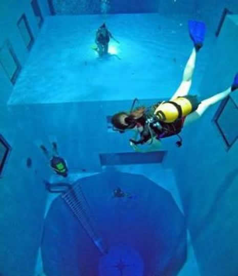 Dünyanın en derin havuzu galerisi resim 9