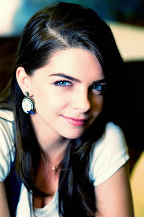 Pelin Karahan'dan doğal pozlar galerisi resim 9