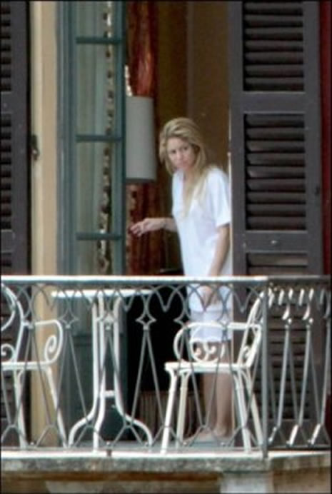 Shakira ile Pique aşkı çarşafa dolandı  galerisi resim 1