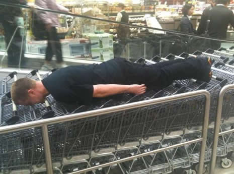 Facebook'u Planking çılgınlığı sardı! galerisi resim 2