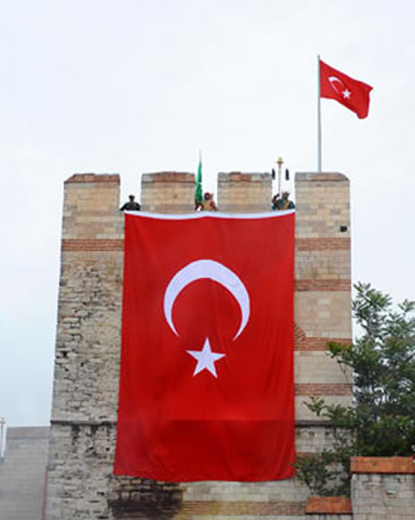 İstanbul'un fethi Haliç'te coşkuyla kutlandı galerisi resim 5