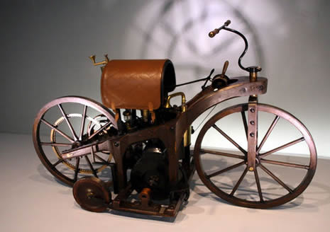 Mercedes-Benz'den otomobil tarihine yolculuk galerisi resim 11