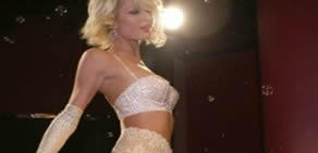 Paris Hilton'un görmediğiniz fotoğrafları