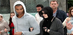 Madonna, Ayasofya ve Sultanahmet'i gezdi