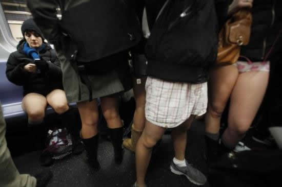 3 bin kişi pantolon çıkardı galerisi resim 6