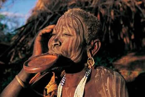 Güzellik uğruna çekilen eziyet galerisi resim 16