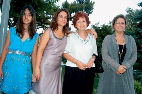 İstanbul Sosyetesi Aslında Nereli galerisi resim 13