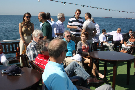 Dünya denizcileri boğazda serinledi galerisi resim 9