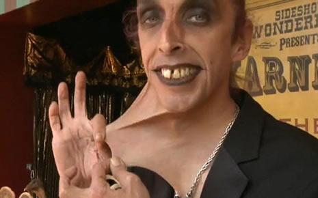 Bu adam ne yapıyor? galerisi resim 2