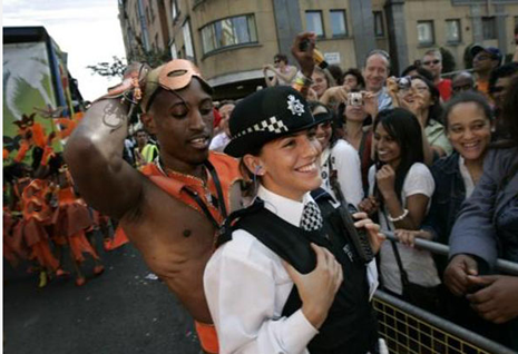 Bu dansa polisler bile dayanamadı  galerisi resim 6