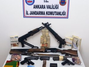 Ankara’da terör örgütünün propagandasını yapan 11 kişiye gözaltı