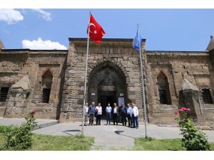 Bitlis’e yazılım şirketi kazandırma çalışmaları
