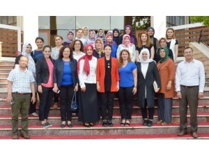 Memur-Sen Kadınlar Komisyonu AK Parti’li Kıvırcık’ı ağırladı
