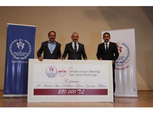 Erzincan’da Spor Kulüplerine 270 Bin TL nakdi Yyardım