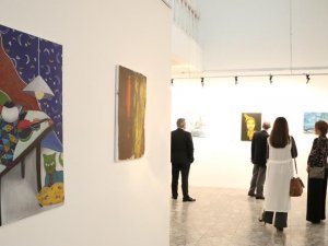 Türk sanatçıların eserleri Arnavutluk'ta sergileniyor