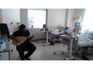 Diyaliz Hastalarına Müzik Dinletisi İle Destek