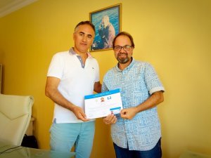 Gazeteci Öncü’ye Mavi Bayrak sertifikası