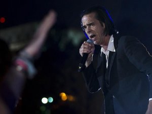 Nick Cave İstanbul'da konser verdi