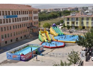 Konya’da 55 havuz ve aqupark çocukları bekliyor