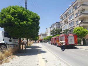 Gaziantep’te park halindeki araç alev aldı