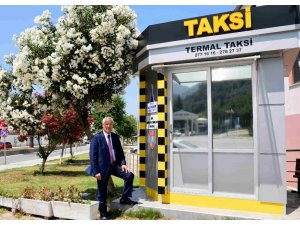 İzmir’in yeni taksi duraklarına tam not