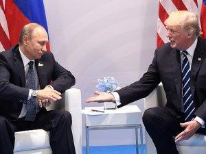 Beyaz Saray: Trump-Putin zirvesi planlandığı gibi yapılacak