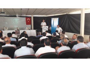 Hakkari’de ‘Din İstismarı’ konulu konferans