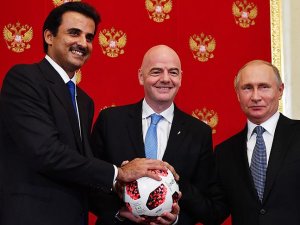 2022 Dünya Kupası için devir teslim töreni