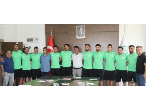 Sivas Belediyespor 11 futbolcuyla sözleşme imzaladı