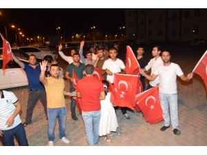 Viranşehir’de Binler 15 Temmuz İçin Tek Yürek Oldu