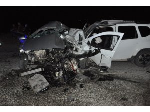 Batman’da iki otomobil çarpıştı: 1 ölü, 4 yaralı