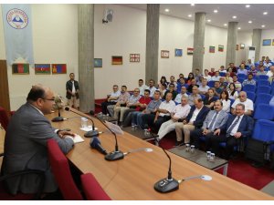 ERÜ’de “15 Temmuz Darbe Girişimi ve Demokrasi Mücadelesi” Konulu Konferans Düzenlendi