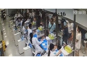 Çinli akademisyenden hastane personeline saldırı