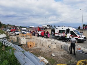 Trabzon’da kamyondan kayan direk halk otobüsünün içine girdi: 2 ölü, 8 yaralı
