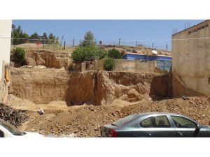 Kızıltepe’de arkeologlar kazı çalışması yapıyor