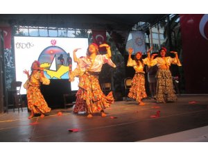 Erdek’de “Aşk Festivali” devam ediyor