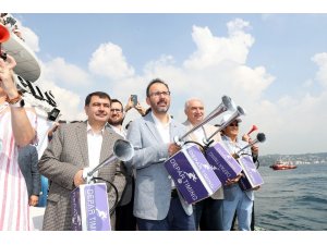 Türkiye Milli Olimpiyat Komitesi tarafından Boğaziçi Kıtalararası Yüzme Yarışı’nın bu yıl 30’uncusu gerçekleşti