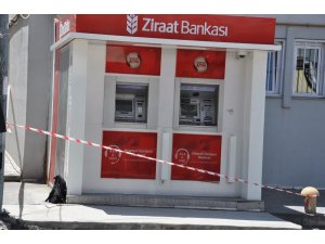Kars’ta ATM yanında unutulan sırt çantası patlatıldı