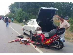 Otomobile arkadan çarpan motosikletin sürücüsü ağır yaralandı