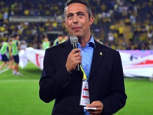 Spor Toto Süper Lig: Fenerbahçe: 0 - Bursaspor: 1 (Maç devam ediyor)