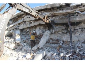 İdlib’te mühimmat deposunda patlama