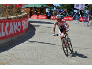 8.Uluslararası Yenice Dağ Bisiklet yarışları sona erdi